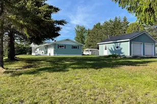 164 Hillcrest Ave, Madawaska, ME 04756 - Photo 3