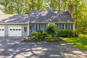 18 Cape Woods Dr, Cape Elizabeth, ME 04107 - Photo 3