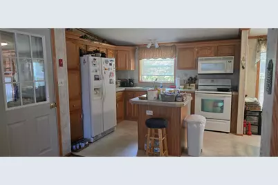 6 Redwood Drive, Norway, ME 04268 - Photo 5