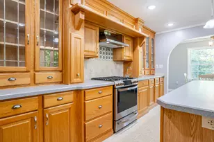 256 Meadow Rd, Topsham, ME 04086 - Photo 11