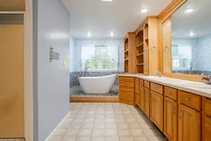 256 Meadow Rd, Topsham, ME 04086 - Photo 29