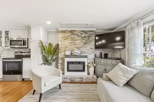 13 Harlow St, Scarborough, ME 04074 - Photo 25