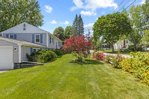13 Harlow St, Scarborough, ME 04074 - Photo 11