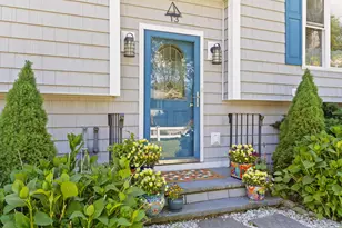 13 Harlow St, Scarborough, ME 04074 - Photo 5