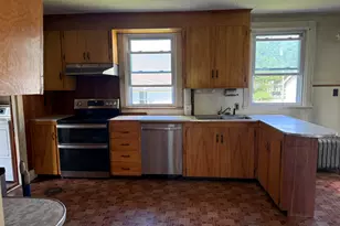 24 Central Ave, Portland, ME 04108 - Photo 11