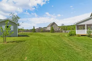 174 Rolling Meadow Dr, Bangor, ME 04401 - Photo 47