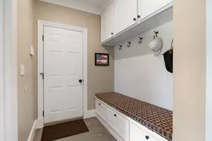6 Thurston Ln, Falmouth, ME 04105 - Photo 5