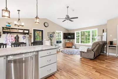 19 Cessna Way, Naples, ME 04055 - Photo 9