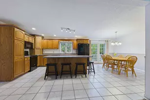 27 Hardwood Cir, Belgrade, ME 04917 - Photo 11
