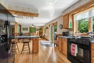 417 Lower Round Pond Rd, Bristol, ME 04539 - Photo 25