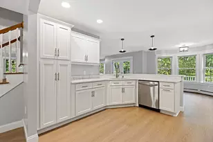 25 Lake Grove Ln, Auburn, ME 04210 - Photo 5