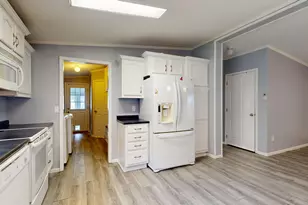 3 Fox Run Dr, Lewiston, ME 04240 - Photo 9