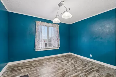 127 Broad Street, Auburn, ME 04210 - Photo 17