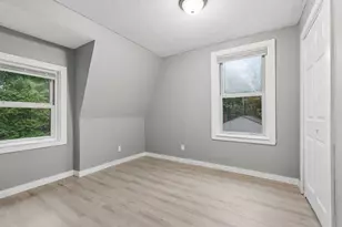 127 Broad St, Auburn, ME 04210 - Photo 31