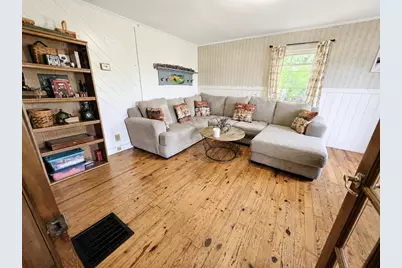 1010 Oakland Road, Belgrade, ME 04917 - Photo 13