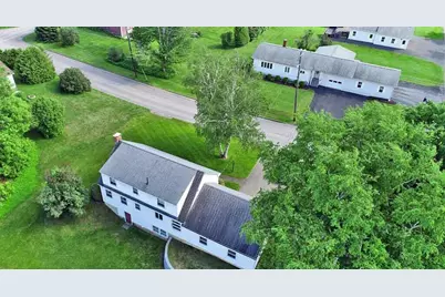 33 Maple Street, Houlton, ME 04730 - Photo 11