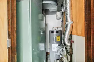 48 Pendleton St, Brewer, ME 04412 - Photo 9