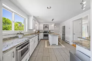 17 Mt Mount Kineo Rd, Kennebunkport, ME 04046 - Photo 11