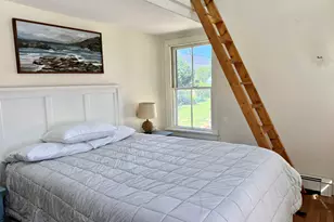 8 Pleasant St, Vinalhaven, ME 04863 - Photo 17