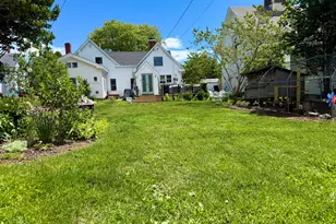 8 Pleasant St, Vinalhaven, ME 04863 - Photo 31