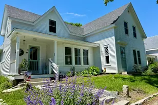 8 Pleasant St, Vinalhaven, ME 04863 - Photo 3