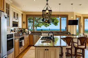 251 Mt Pleasant St, Rockport, ME 04856 - Photo 9