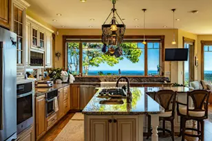 251 Mt Pleasant St, Rockport, ME 04856 - Photo 9