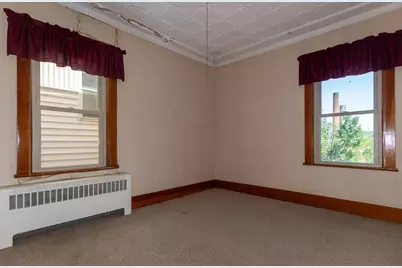 324 Main Street, Madawaska, ME 04756 - Photo 35