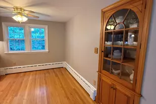 36 Pinewood Dr, Cumberland, ME 04021 - Photo 13