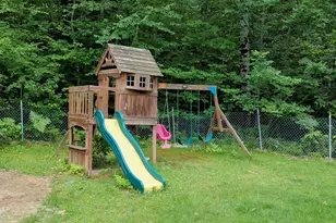 189 Shusta Rd, Madison, ME 04950 - Photo 9