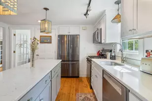 86 Underwood Rd, Falmouth, ME 04105 - Photo 17