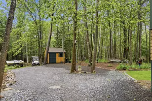 7 Lakeview Cir, Frye Island, ME 04071 - Photo 9