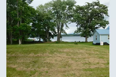 389 S Horseback Road, Burnham, ME 04922 - Photo 5