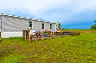 7 Edward Ct, Fairfield, ME 04937 - Photo 5
