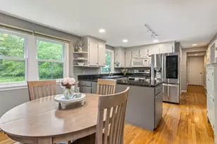 27 Gail Ln, Yarmouth, ME 04096 - Photo 9