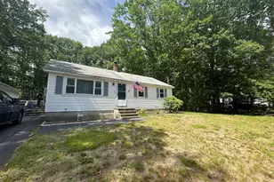 32 Pierce Ave, Sanford, ME 04073 - Photo 3