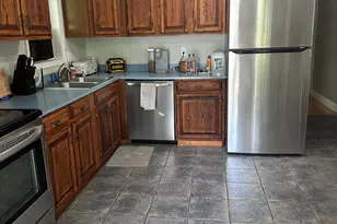 32 Pierce Ave, Sanford, ME 04073 - Photo 9