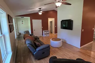 325 Bangor St, Houlton, ME 04730 - Photo 45