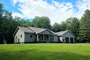 325 Bangor St, Houlton, ME 04730 - Photo 25
