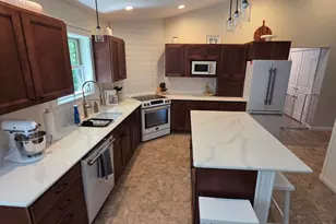 325 Bangor St, Houlton, ME 04730 - Photo 37