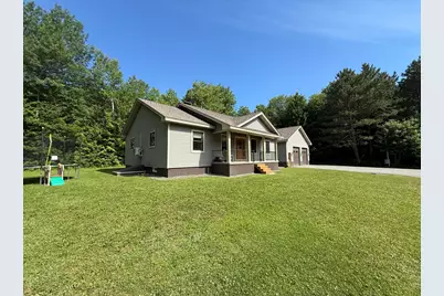 325 Bangor Street, Houlton, ME 04730 - Photo 13