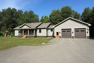 325 Bangor St, Houlton, ME 04730 - Photo 1