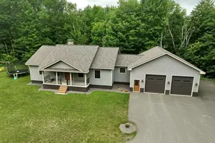 325 Bangor St, Houlton, ME 04730 - Photo 3