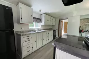 527 Unionville Rd, Steuben, ME 04680 - Photo 5