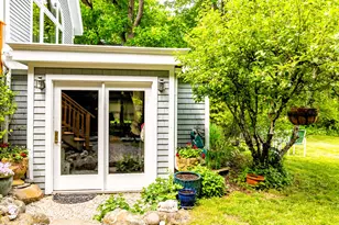 29 Spruce St, Rockport, ME 04856 - Photo 15