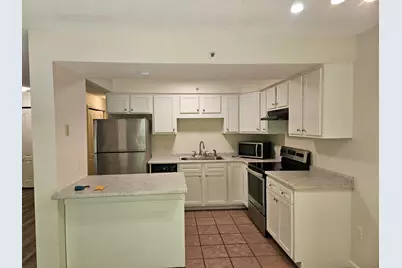 131 Temple Avenue #10, Old Orchard Beach, ME 04064 - Photo 3