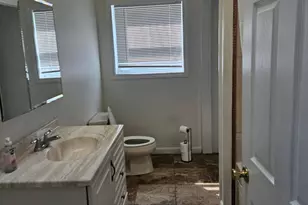 22 Ocean Park Rd, Saco, ME 04072 - Photo 15