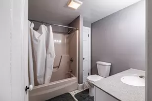 27 Bayview St, Yarmouth, ME 04096 - Photo 29