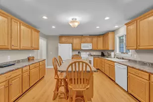 250 Town Farm Rd, Sidney, ME 04330 - Photo 13