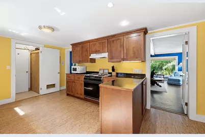 6 Highland Avenue, Camden, ME 04843 - Photo 11